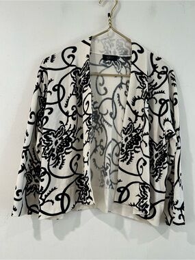 Eyn Women's Smushy Open Front Cardigan Black & White Patterned  L